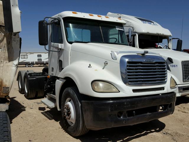 1FUJA6CV27DX39717 - 2007 FREIGHTLINER CONVENTION WHITE photo 1