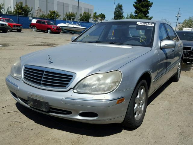 WDBNG75J82A290866 - 2002 MERCEDES-BENZ S 500 SILVER photo 2