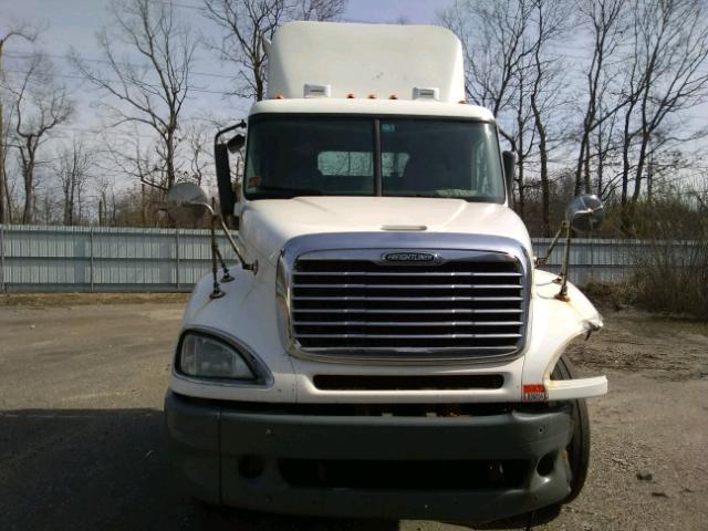 1FUBA5CG87LY87330 - 2007 FREIGHTLINER CONVENTION WHITE photo 7