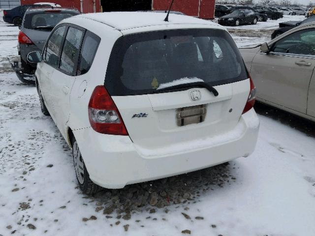 JHMGD37418S804206 - 2008 HONDA FIT WHITE photo 3