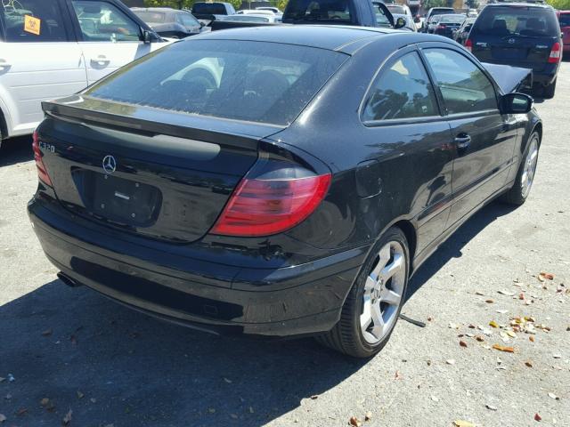 WDBRN64J04A550327 - 2004 MERCEDES-BENZ C 320 SPOR BLACK photo 4