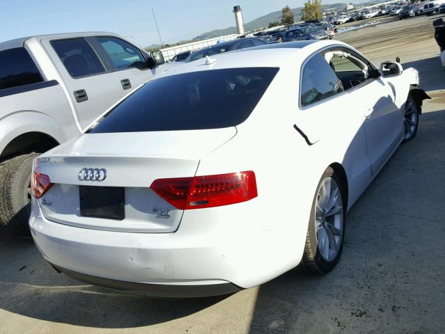 WAULFAFR4DA066491 - 2013 AUDI A5 PREMIUM WHITE photo 4