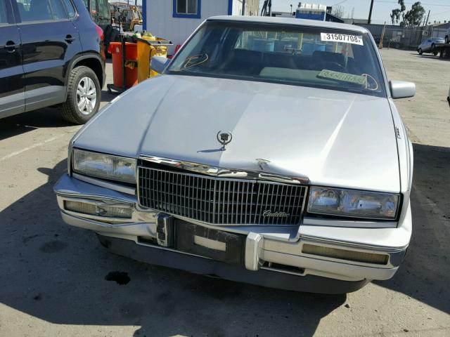 1G6KS5150JU806623 - 1988 CADILLAC SEVILLE SILVER photo 9