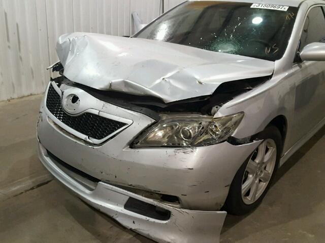 4T1BK46K47U027106 - 2007 TOYOTA CAMRY NEW SILVER photo 9