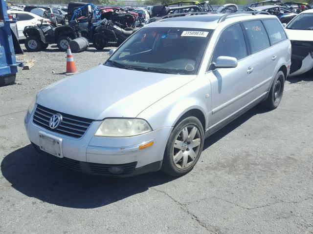 WVWYH63B93E157030 - 2003 VOLKSWAGEN PASSAT GLX SILVER photo 2