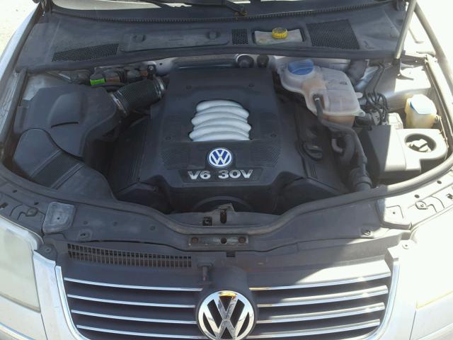 WVWYH63B93E157030 - 2003 VOLKSWAGEN PASSAT GLX 银色 照片 7