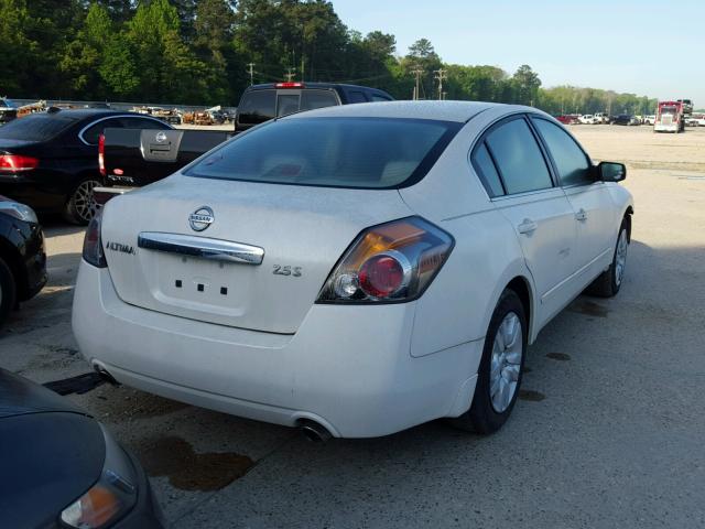 1N4AL2AP2AN463562 - 2010 NISSAN ALTIMA BAS WHITE photo 4