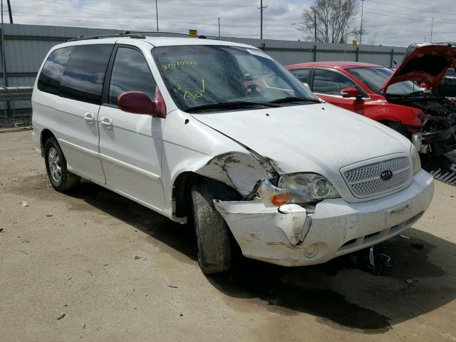 KNDUP132456760114 - 2005 KIA SEDONA EX WHITE photo 1