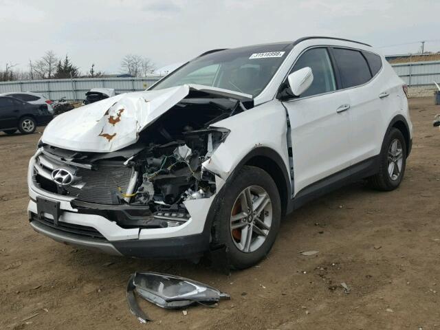 5XYZU3LB8HG481941 - 2017 HYUNDAI SANTA FE S WHITE photo 2