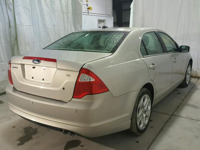 3FAHP0HA1AR169530 - 2010 FORD FUSION SE SILVER photo 4