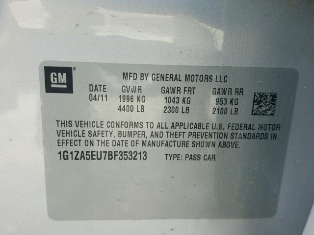 1G1ZA5EU7BF353213 - 2011 CHEVROLET MALIBU LS SILVER photo 10