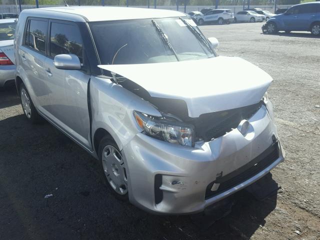 JTLZE4FE3CJ001570 - 2012 TOYOTA SCION XB SILVER photo 1