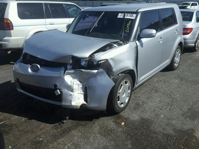 JTLZE4FE3CJ001570 - 2012 TOYOTA SCION XB SILVER photo 2