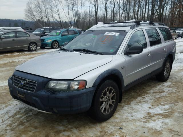 YV1SZ59H641162357 - 2004 VOLVO XC70 GRAY photo 2