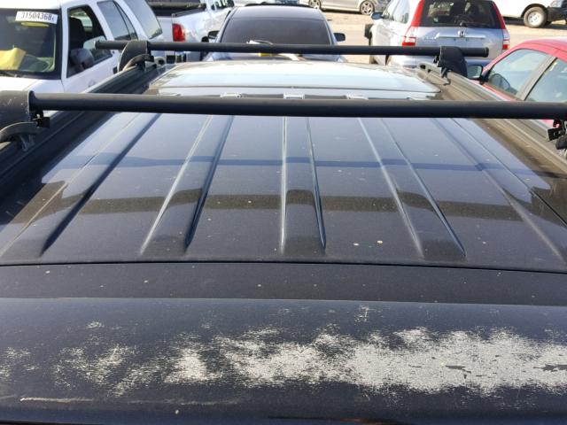 JF1SF65652H735655 - 2002 SUBARU FORESTER S შავი ფოტო 9