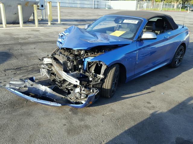 WBA2L1C39HV666538 - 2017 BMW M240I أزرق صورة 2
