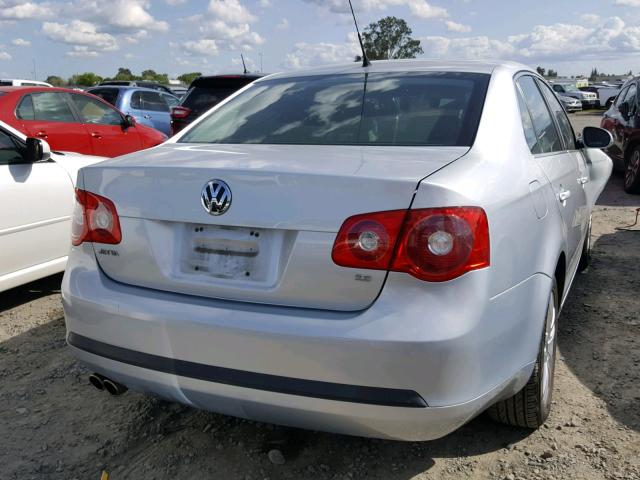 3VWEG71K77M192662 - 2007 VOLKSWAGEN JETTA WOLF SILVER photo 4