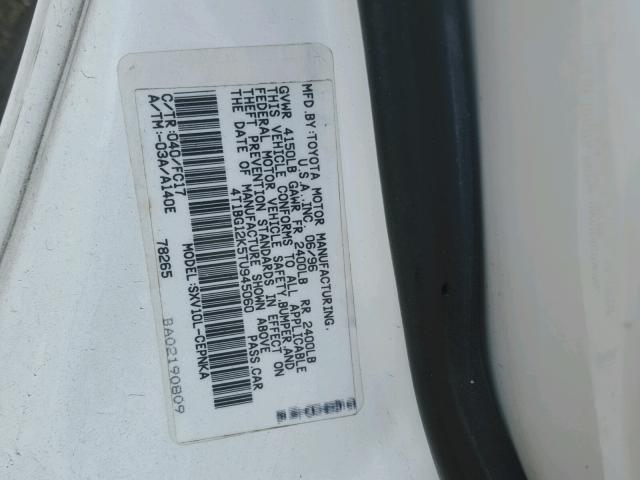 4T1BG12K5TU945060 - 1996 TOYOTA CAMRY DX WHITE photo 10