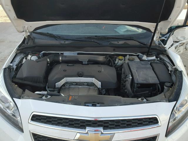 1G11C5SAXDF145640 - 2013 CHEVROLET MALIBU 1LT WHITE photo 7
