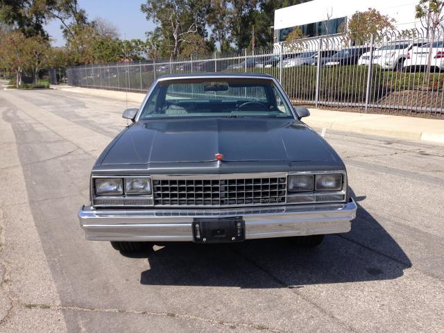 3GCCW80H0HS905066 - 1987 CHEVROLET EL CAMINO GRAY photo 2