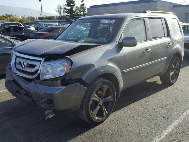 5FNYF38459B020561 - 2009 HONDA PILOT EX GRAY photo 2