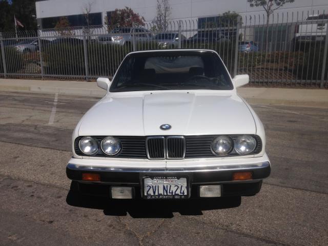 WBABB2312MEC23877 - 1991 BMW 325 IC AUT WHITE photo 2