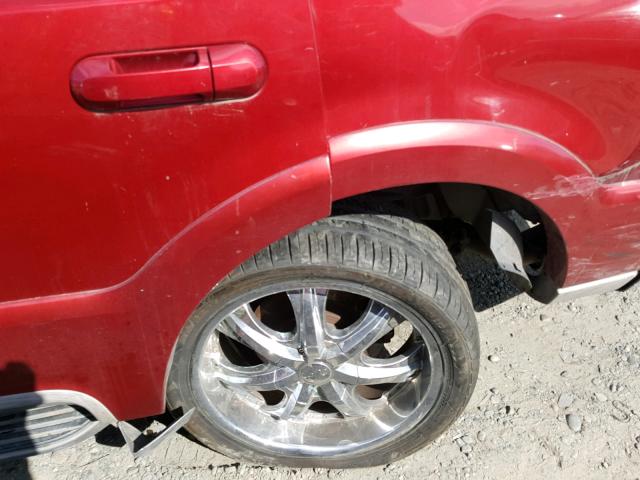 5LMEU68HX4ZJ45029 - 2004 LINCOLN AVIATOR 红色 照片 9