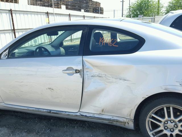 JTKDE177050047752 - 2005 TOYOTA SCION TC 银色 照片 9