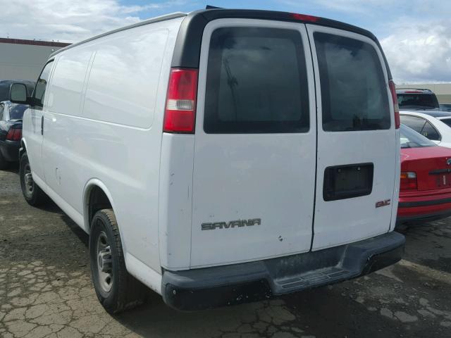 1GTGG25V571206431 - 2007 GMC SAVANA G25 WHITE photo 3