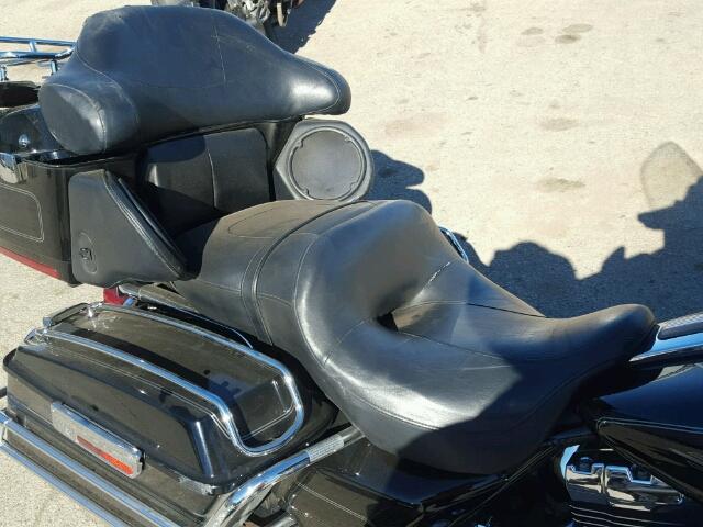 1HD1FC4158Y682294 - 2008 HARLEY-DAVIDSON FLHTCUI BLACK photo 6