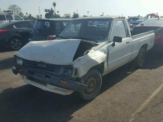 JT4RN50R4J0337258 - 1988 TOYOTA PICKUP 1/2 WHITE photo 2