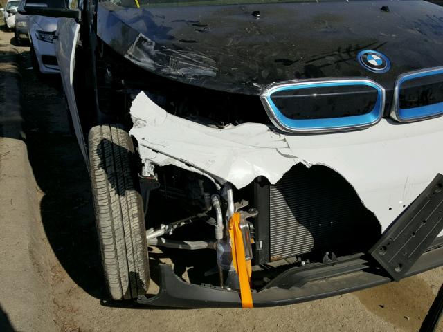 WBY1Z6C32HV548615 - 2017 BMW I3 BEV WHITE photo 9