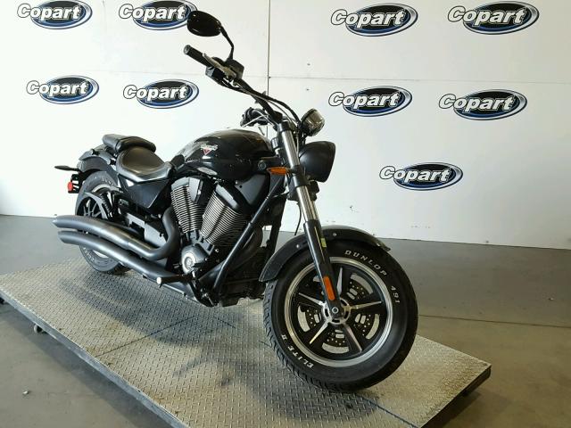 5VPMB36N2E3026879 - 2014 VICTORY MOTORCYCLES JUDGE BLACK photo 1