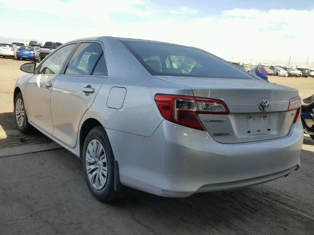 4T4BF1FK2DR334715 - 2013 TOYOTA CAMRY L SILVER photo 3