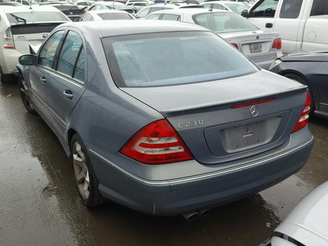 WDBRF52H47F894046 - 2007 MERCEDES-BENZ C 230 BLUE photo 3