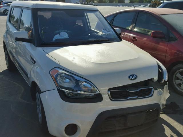 KNDJT2A51D7543730 - 2013 KIA SOUL BEIGE photo 1