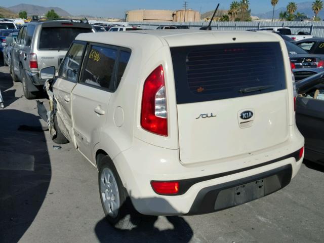 KNDJT2A51D7543730 - 2013 KIA SOUL BEIGE photo 3