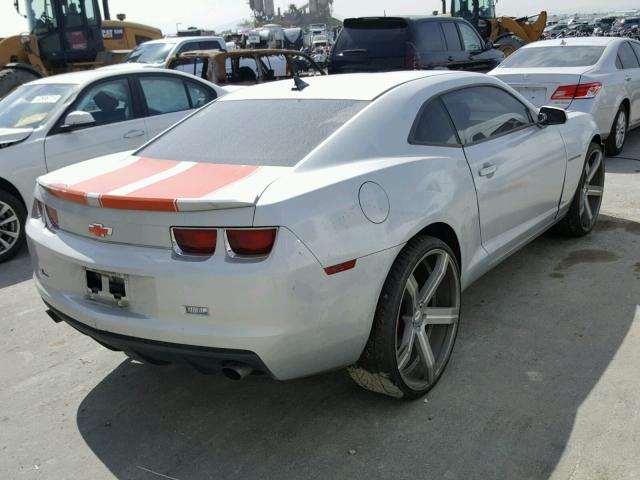 2G1FA1E39C9181070 - 2012 CHEVROLET CAMARO LS SILVER photo 4