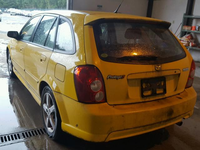 JM1BJ246331200644 - 2003 MAZDA PROTEGE PR YELLOW photo 3