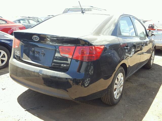 KNAFU4A24A5103865 - 2010 KIA FORTE EX BLACK photo 4