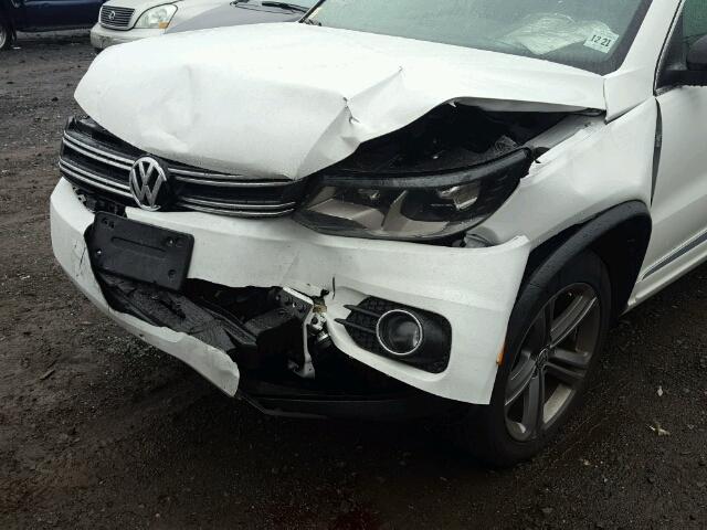 WVGUV7AX2HK008460 - 2017 VOLKSWAGEN TIGUAN SPO თეთრი ფოტო 9