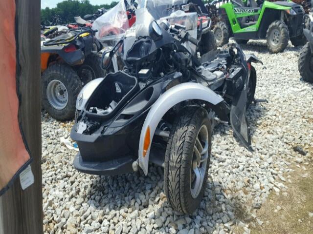 2BXJABA179V000916 - 2009 CAN-AM SPYDER ROA SILVER photo 2