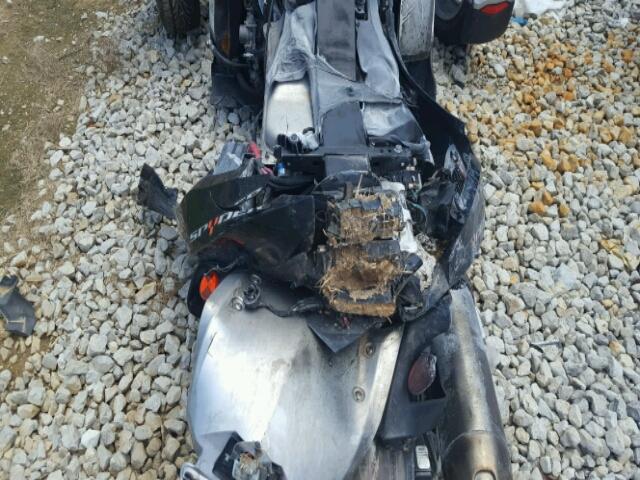 2BXJABA179V000916 - 2009 CAN-AM SPYDER ROA SILVER photo 9