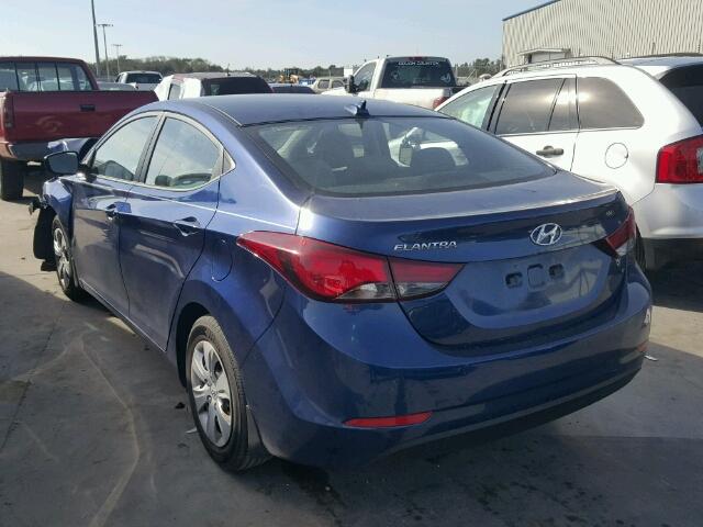 5NPDH4AE1GH776498 - 2016 HYUNDAI ELANTRA SE BLUE photo 3