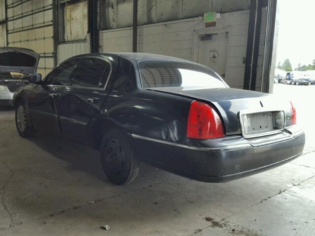 1LNHM81W26Y615891 - 2006 LINCOLN TOWN CAR S BLACK photo 3