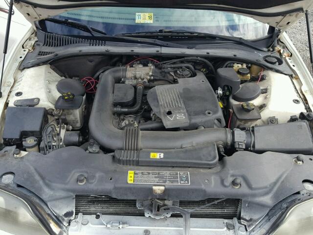 1LNHM87A71Y699310 - 2001 LINCOLN LS 白色 照片 7