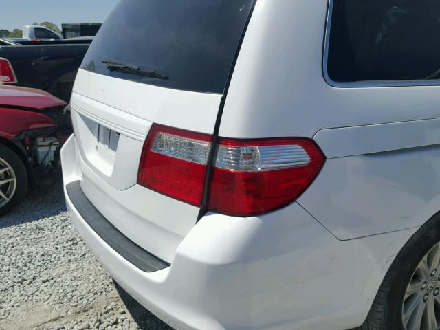 5FNRL38779B004899 - 2009 HONDA ODYSSEY EX WHITE photo 9