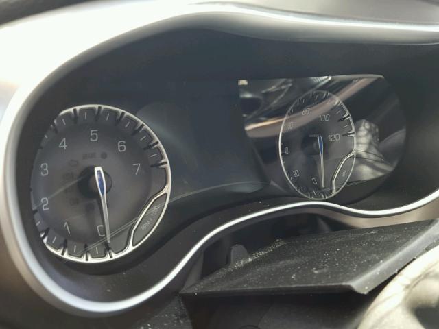 2C4RC1GG3JR104710 - 2018 CHRYSLER PACIFICA L 黑色 照片 8