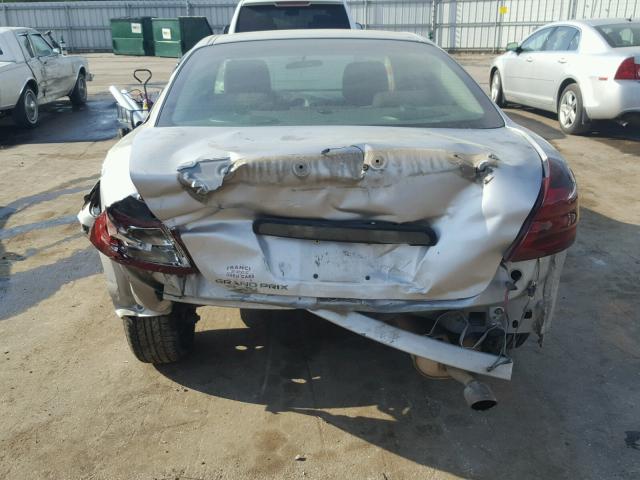 2G2WP552761259356 - 2006 PONTIAC GRAND PRIX SILVER photo 9