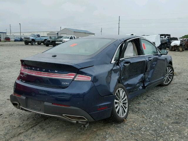 3LN6L5KU8HR629799 - 2017 LINCOLN MKZ BLUE photo 4